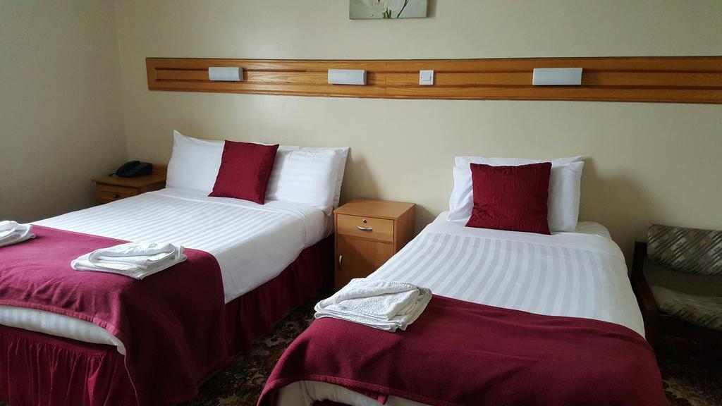 Anno Santo Hotel Голуэй Экстерьер фото